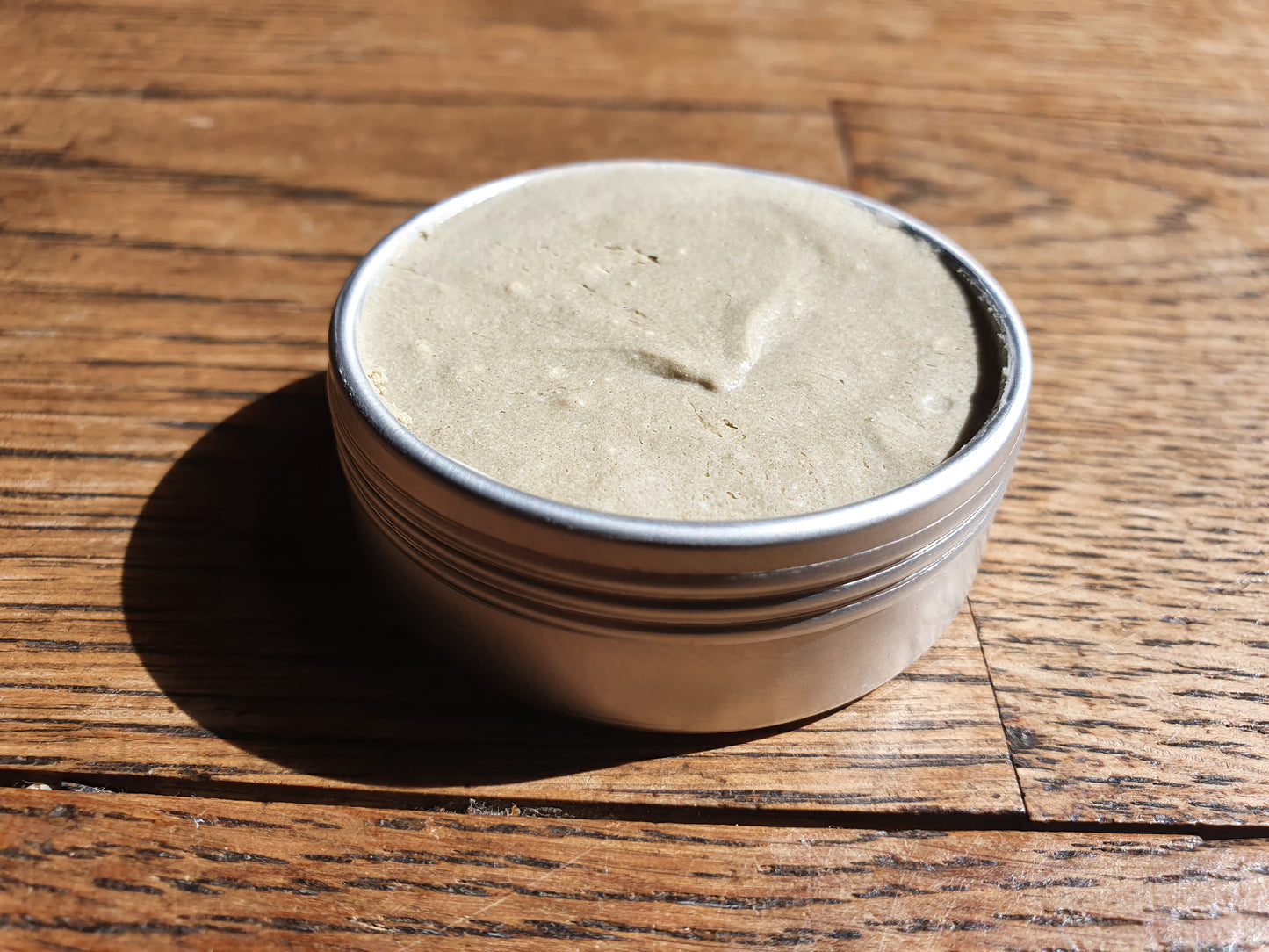 Dentifrice solide fraîcheur "Mint alors" à la poudre de Siwak et huiles essentielles de menthe verte et de menthe poivrée