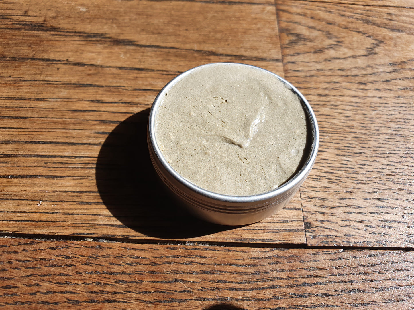 Dentifrice solide fraîcheur "Mint alors" à la poudre de Siwak et huiles essentielles de menthe verte et de menthe poivrée