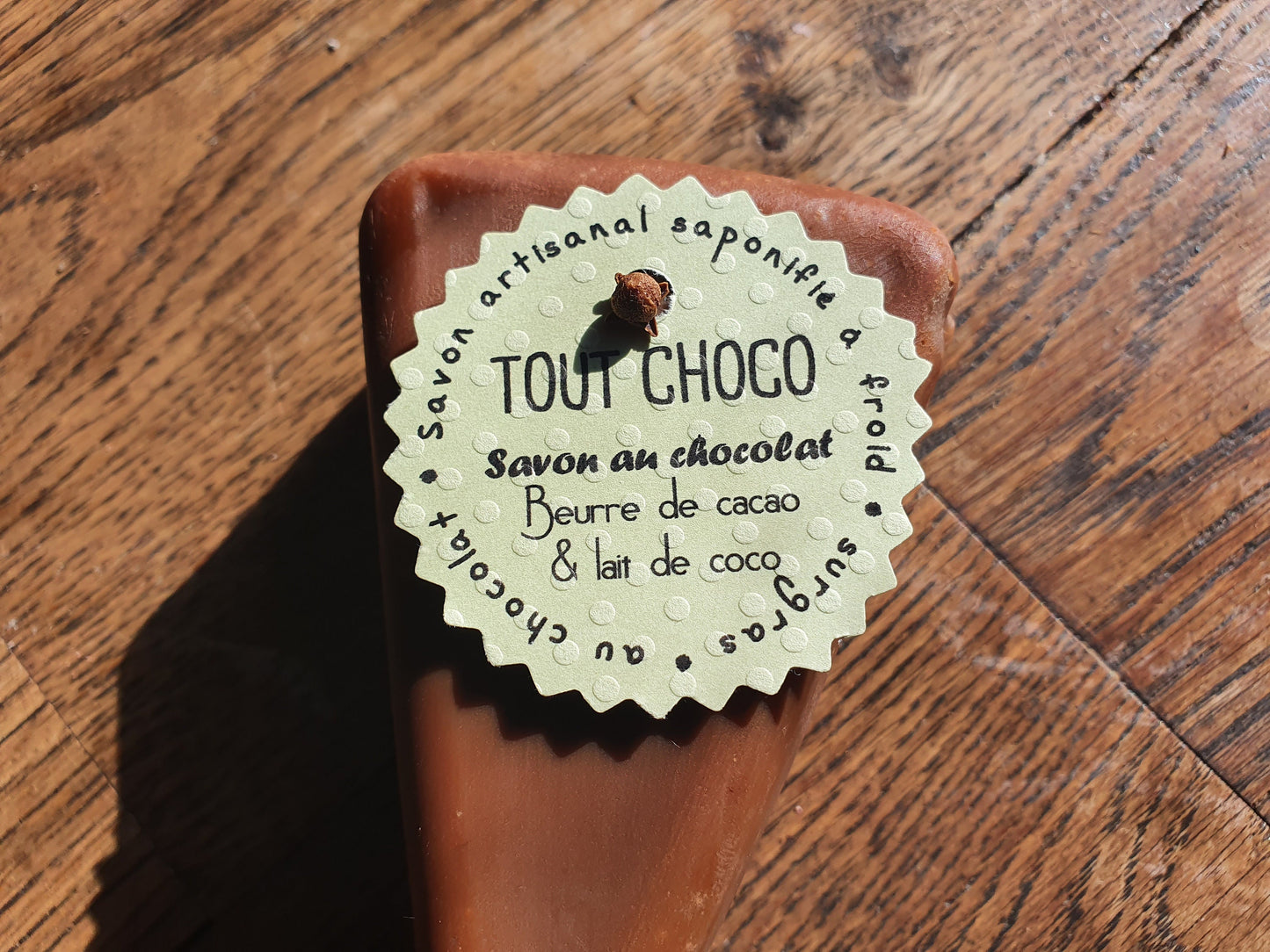 Le "Tout Choco", savon artisanal surgras saponifié à froid super gourmand au beurre de cacao et au chocolat