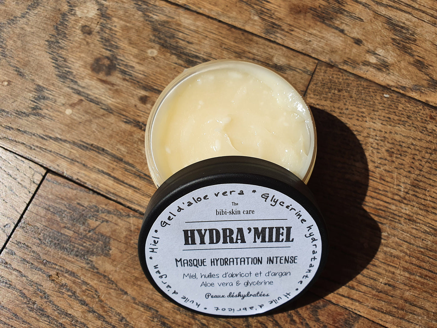 Le "Hydra'miel", masque visage hydratation et nutrition intense, miel, huile d'abricot et d'argan, aloe vera et glycérine