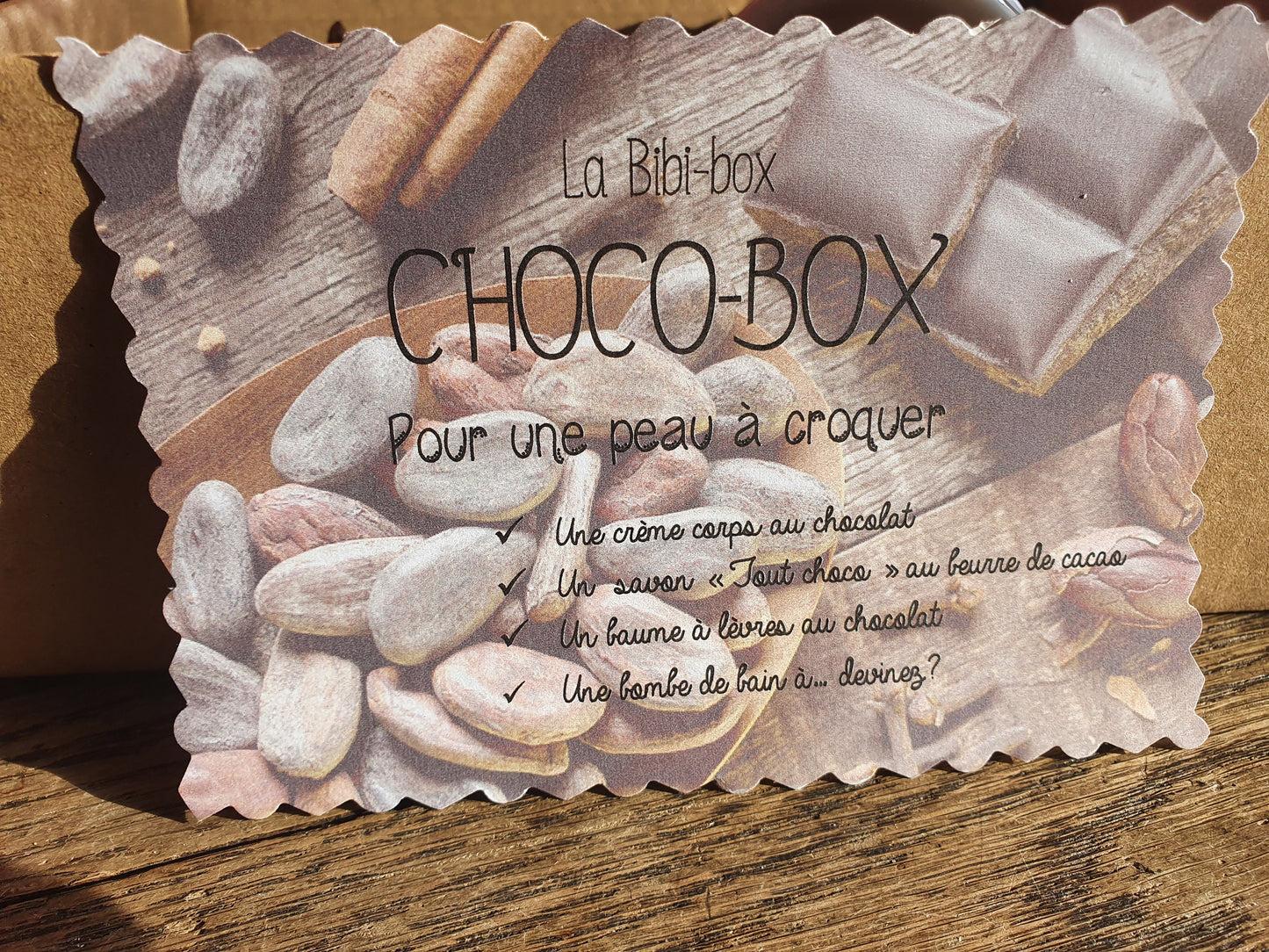 La "Choco-box", coffret ou boîte cadeau de soins complets au beurre de cacao pour les peaux gourmandes