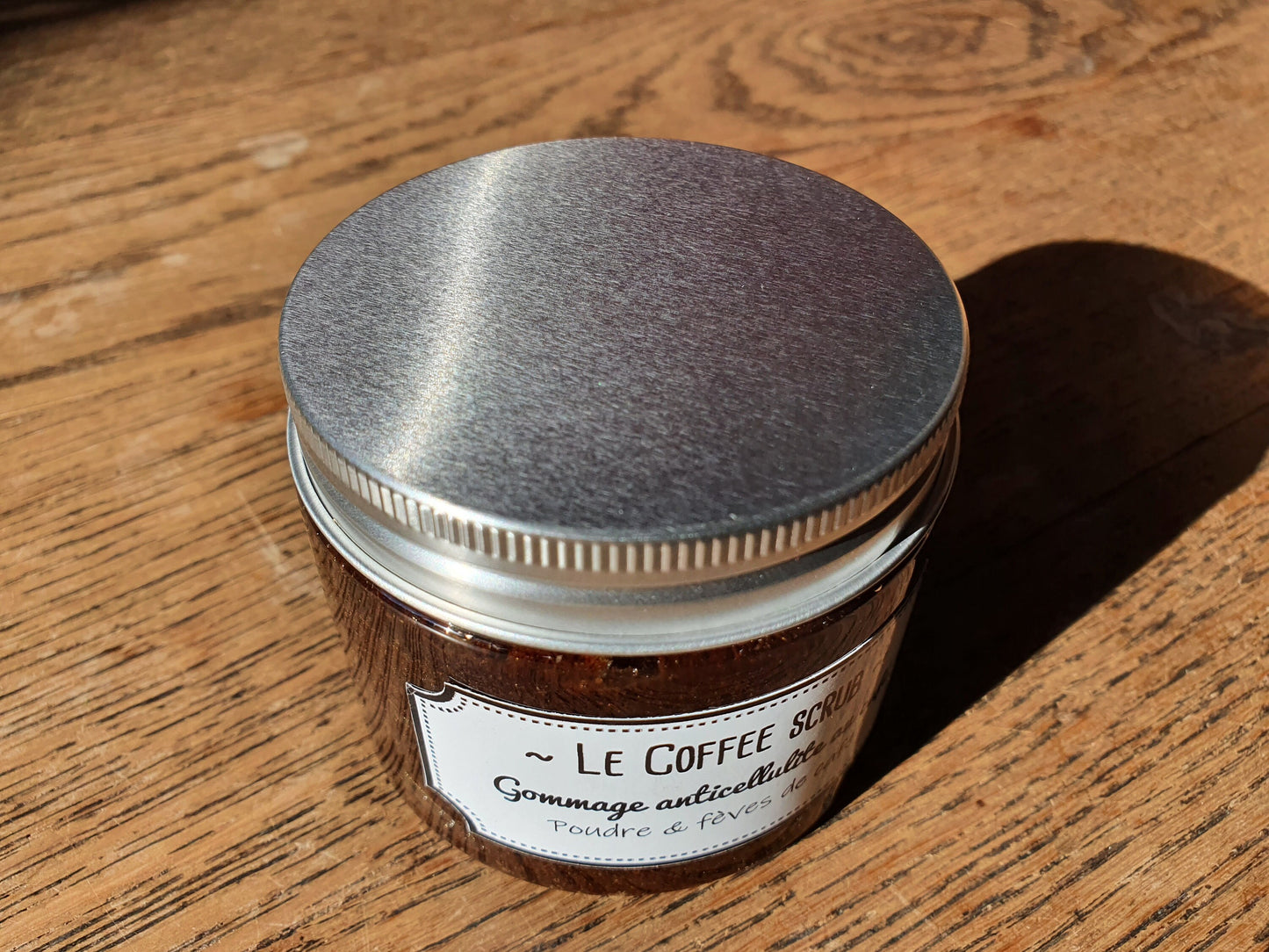 Le "Coffee Scrub", gommage exfolient pour le corps anticellulite et anti peau d'orange au café moulu
