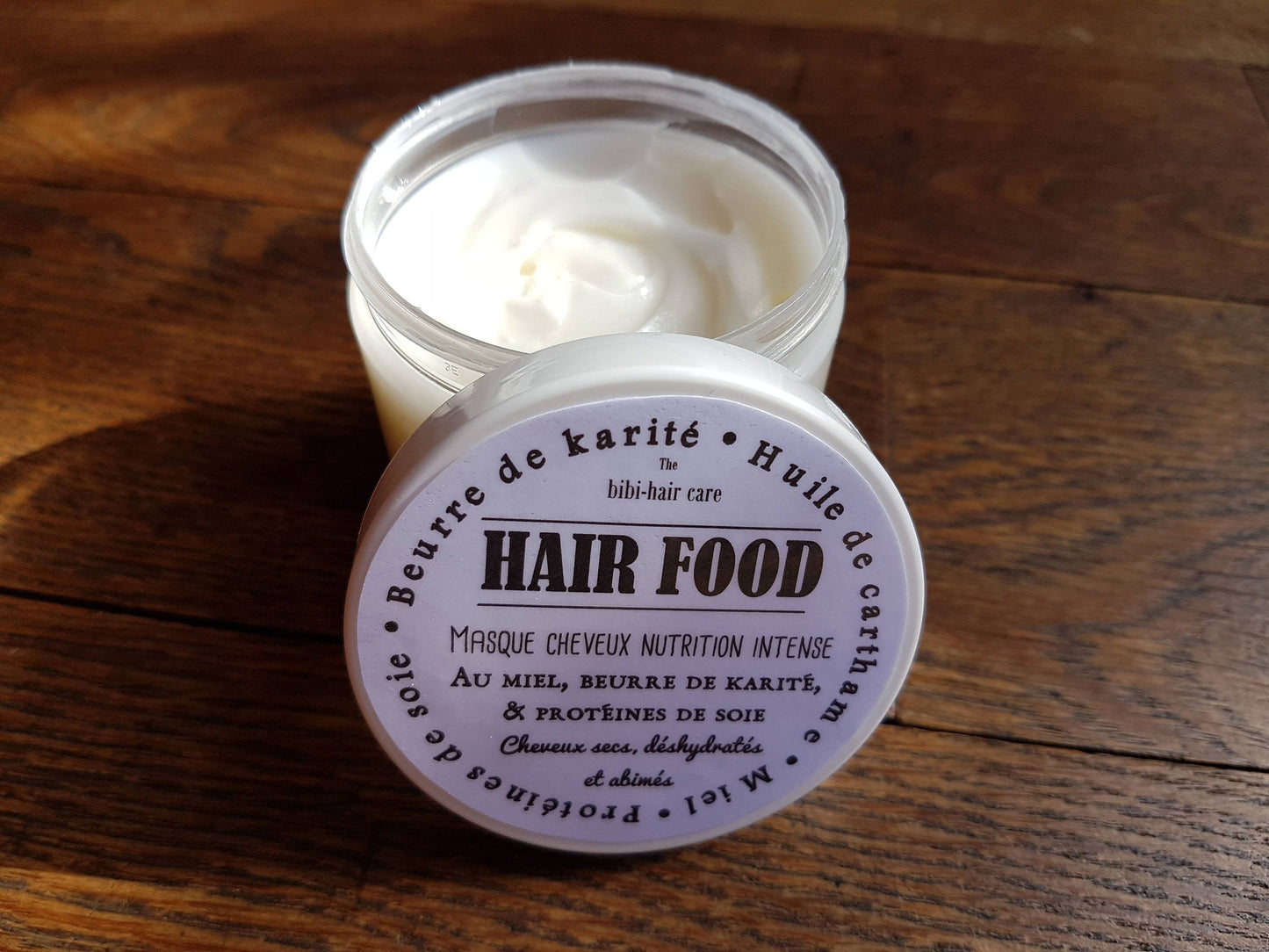 Le "Hair food", masque nourrissant et hydratant pour les cheveux secs et abîmés au miel, beurre de karité et huile de carthame