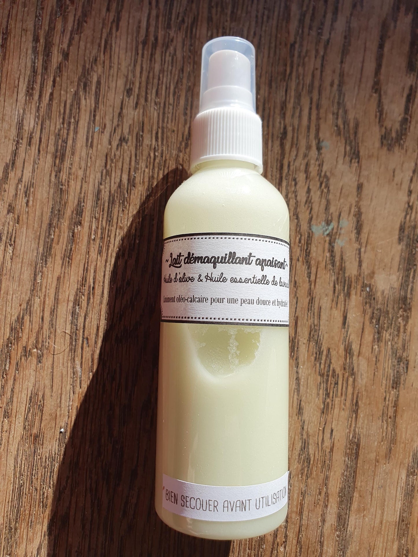 Lait liniment démaquillant oléo-calcaire à l'huile d'olive et à l'huile essentielle de lavande