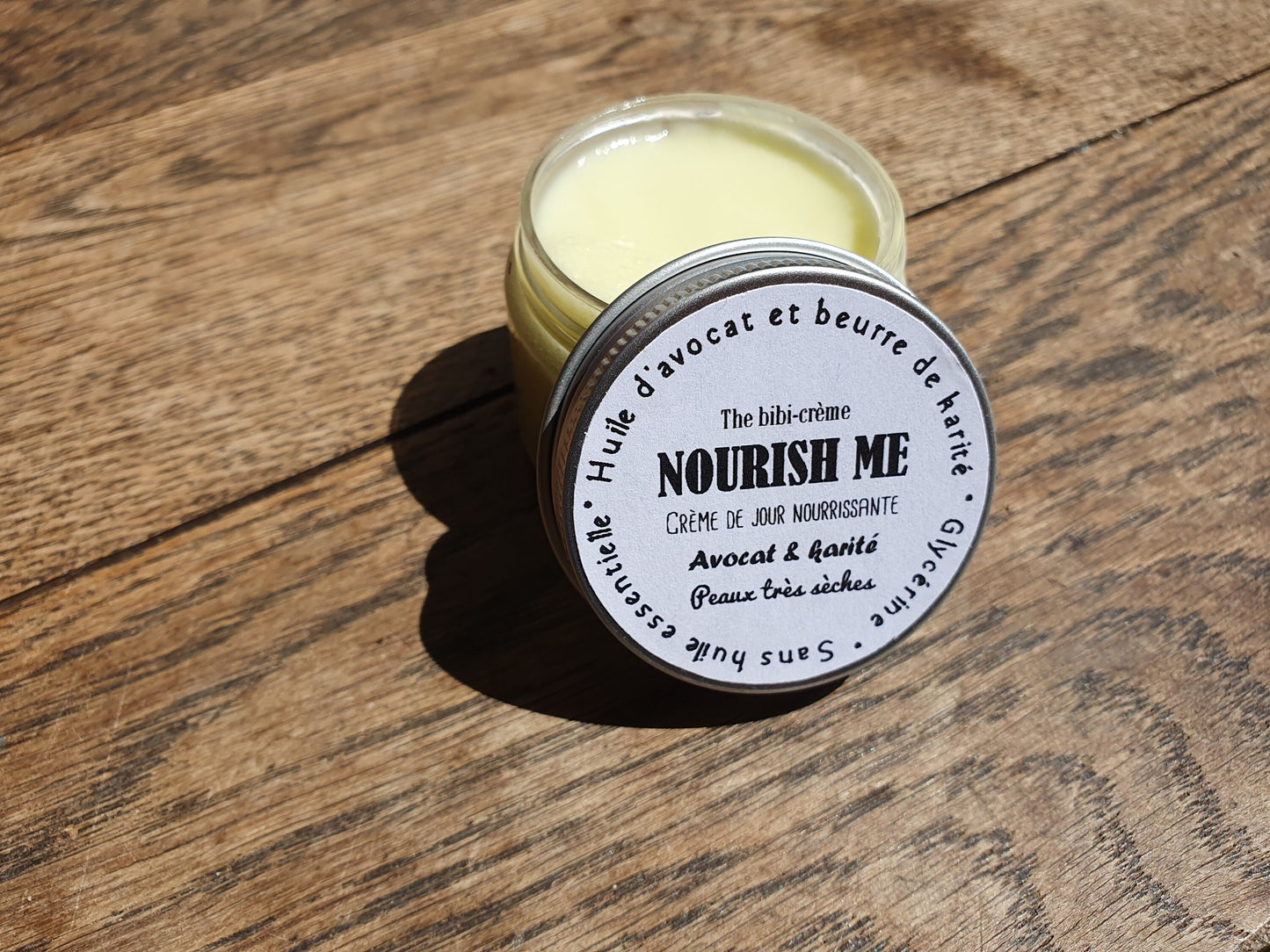 La "Nourish me", crème de jour nourrissante et très hydratante pour les peaux sèches à l'avocat et au karité