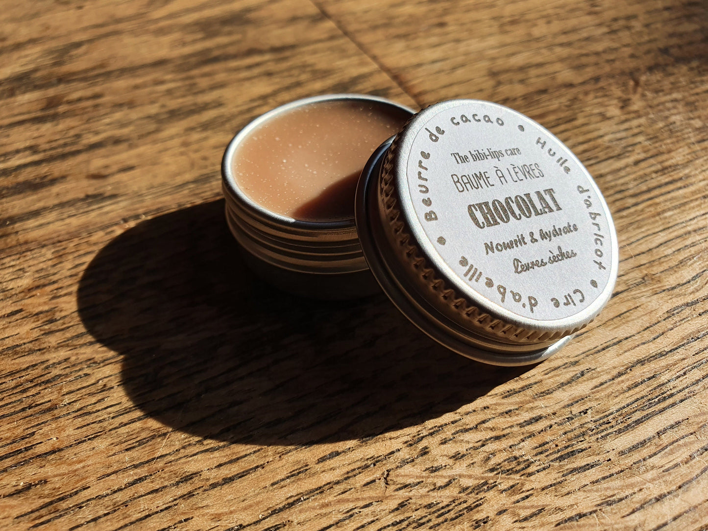 Le "Baume au chocolat", baume hydratant et nourrissant pour les lèvres gourmandes au beurre de cacao blanc et arôme alimentaire chocolat