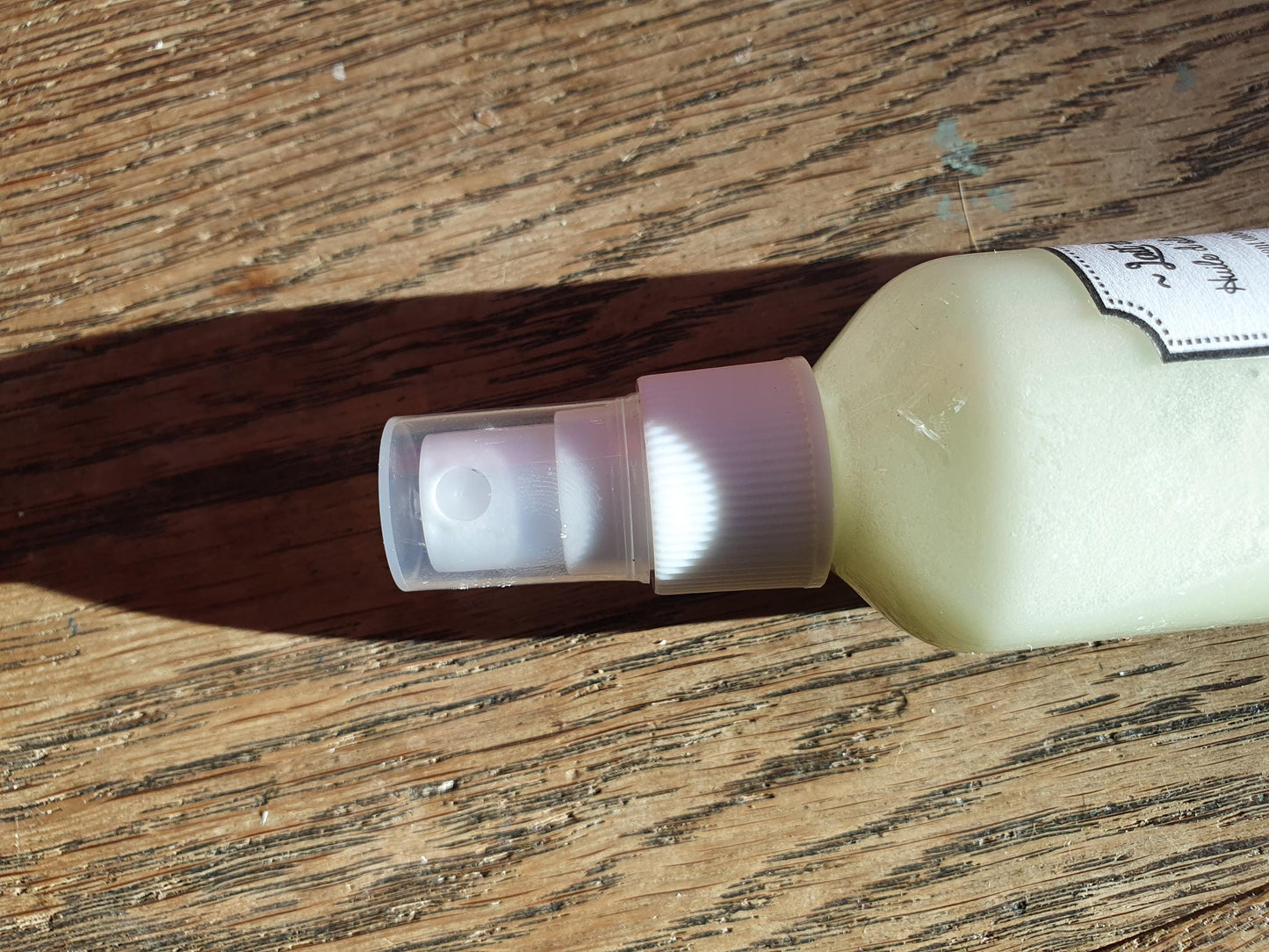 Lait liniment démaquillant oléo-calcaire à l'huile d'olive et à l'huile essentielle de lavande