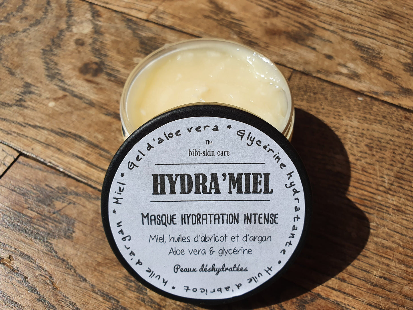Le "Hydra'miel", masque visage hydratation et nutrition intense, miel, huile d'abricot et d'argan, aloe vera et glycérine