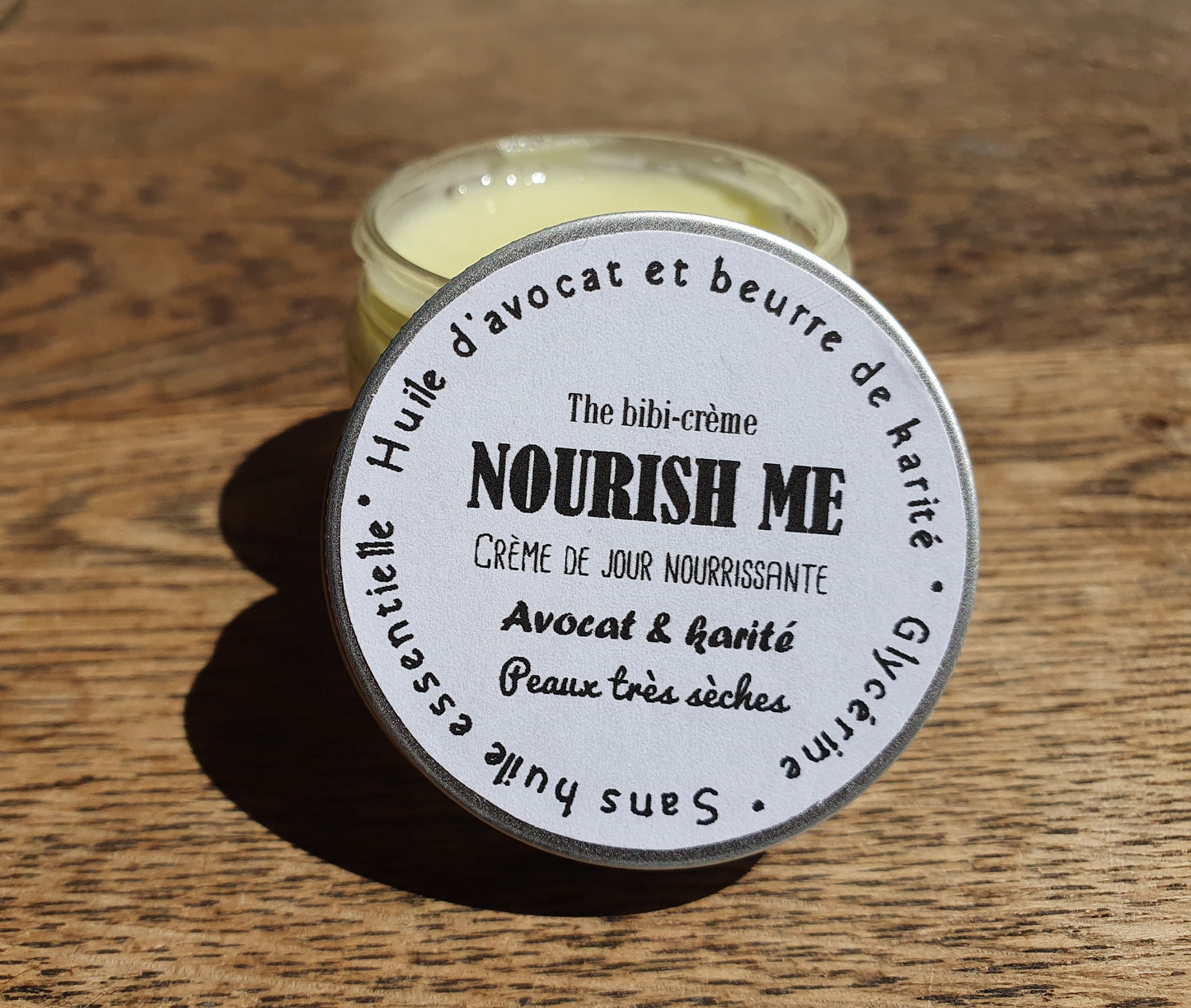 La "Nourish me", crème de jour nourrissante et très hydratante pour les peaux sèches à l'avocat et au karité