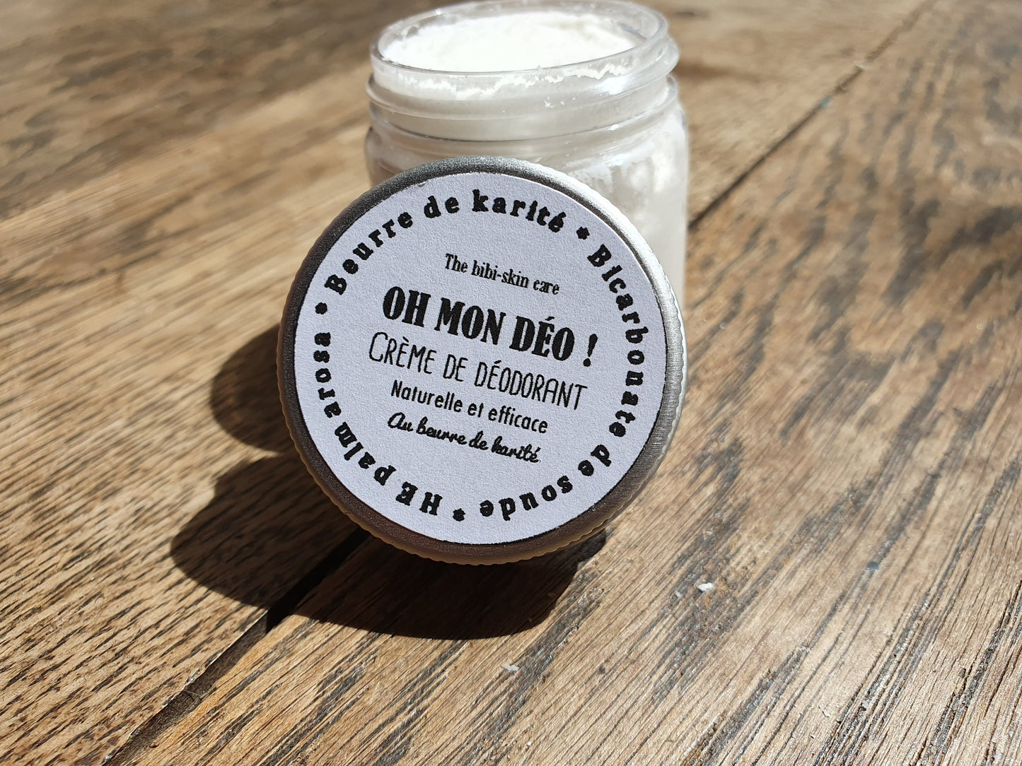 Le "Oh mon déo !", crème de déodorant naturelle et divinement efficace au beurre de karité, bicarbonate de soude et huile essentielle de palmarosa