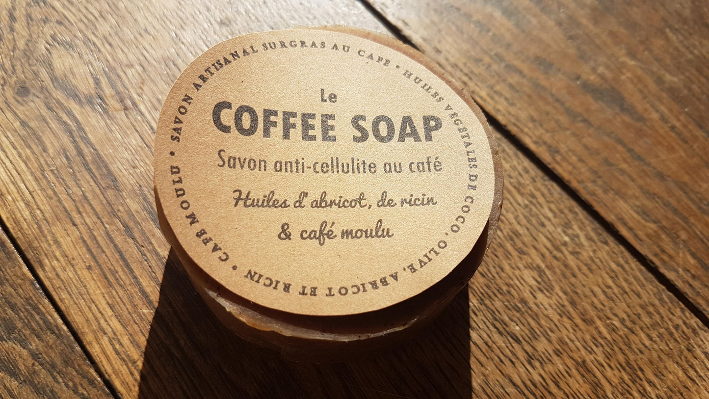 Le "Coffee soap", savon artisanal surgras saponifié à froid exfolient au café, huile de ricin et d'abricot anti odeur