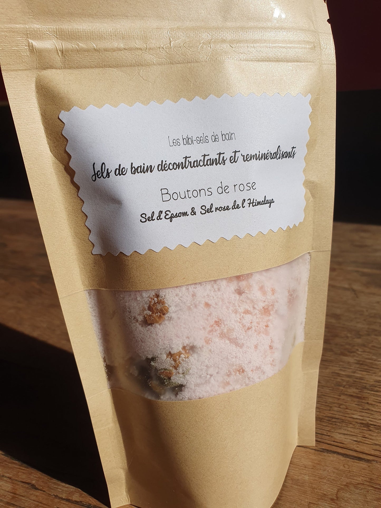 Sels de bain décontractants et reminéralisants "Boutons de rose", à la rose et au sel rose d'Himalaya