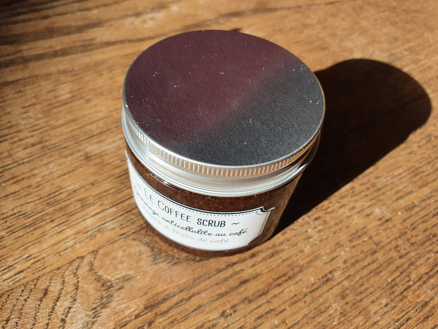 Le "Coffee Scrub", gommage exfolient pour le corps anticellulite et anti peau d'orange au café moulu