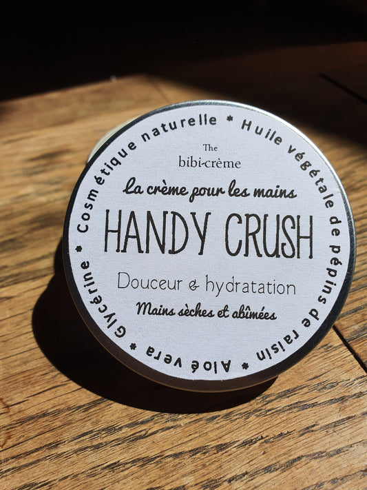 La "Handy Crush", crème pour les mains sèches et abîmées à l'huile de pépins de raisin et à l'aloe vera, douce et hydratante