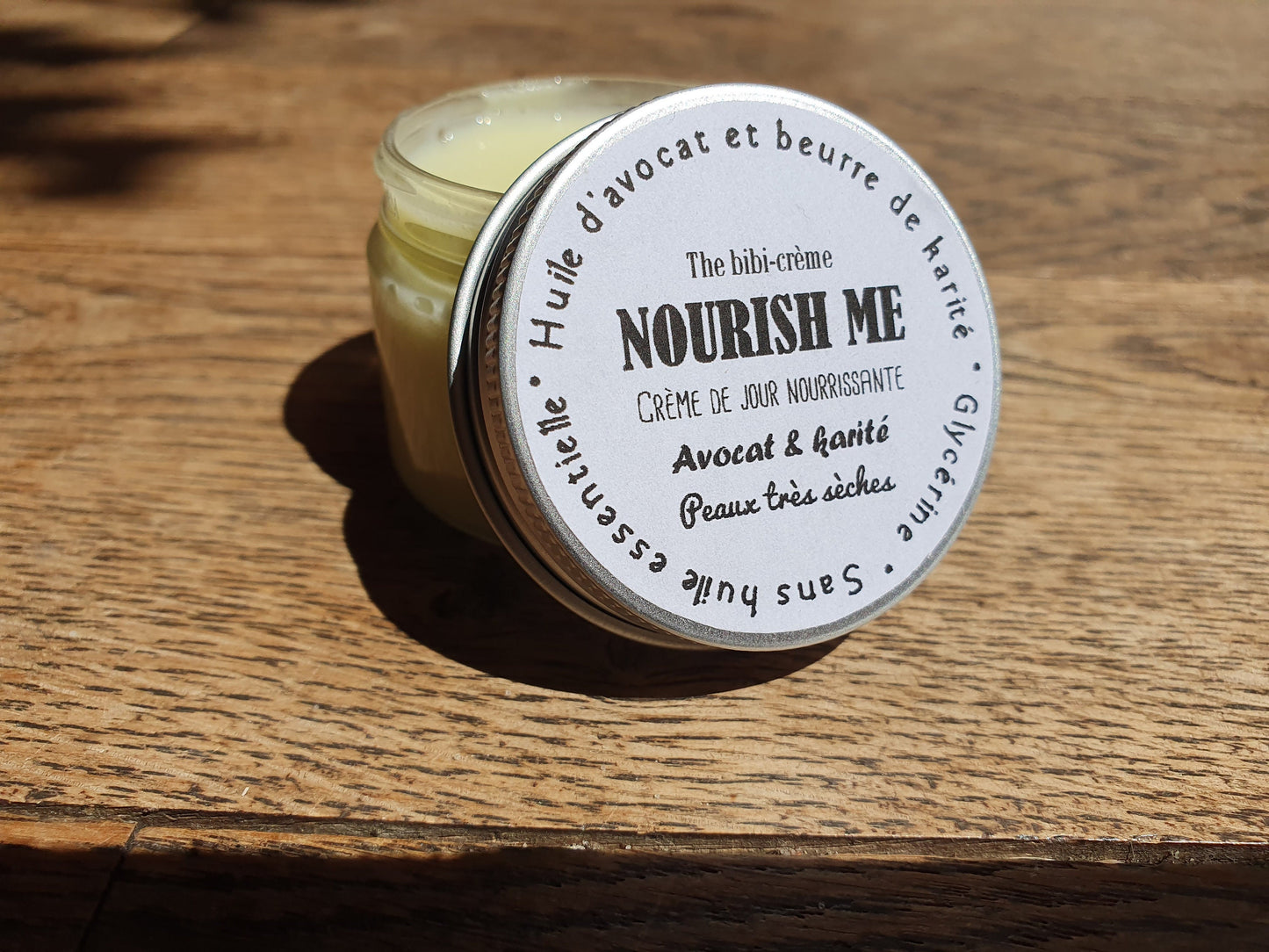 La "Nourish me", crème de jour nourrissante et très hydratante pour les peaux sèches à l'avocat et au karité
